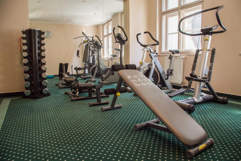 Hotel Vacek Pod Vezi Hradec Kralove Ngoại thất bức ảnh