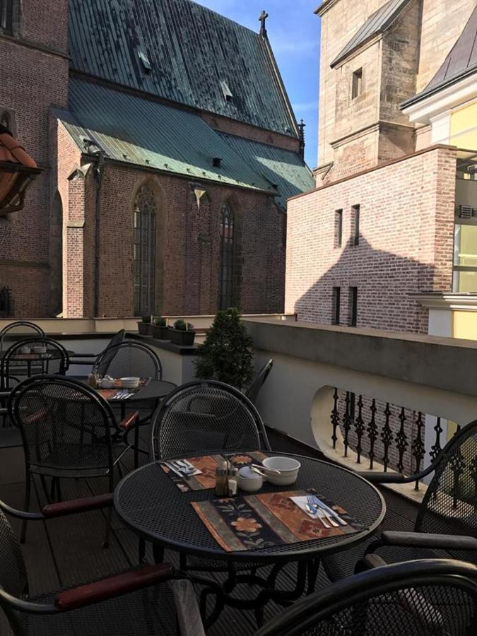 Hotel Vacek Pod Vezi Hradec Kralove Ngoại thất bức ảnh