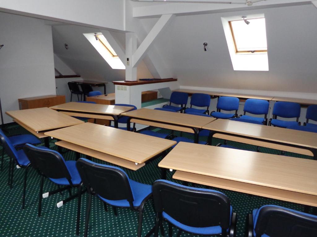 Hotel Vacek Pod Vezi Hradec Kralove Ngoại thất bức ảnh